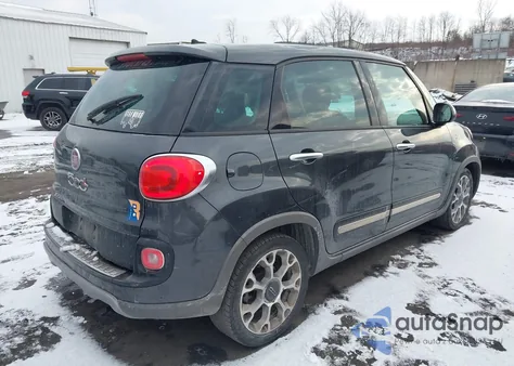2014 Fiat 500L Trekking z USA, uszkodzony, nr VIN ZFBCFADH9EZ019086